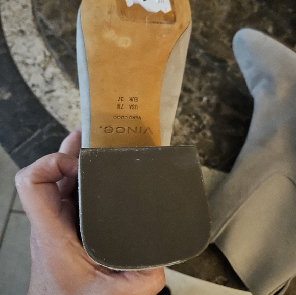 Vince Kimmy Block Heel Suede Leather Ankle Boots Hazelstone Gray Size 7 $395.00 - Picture 7 of 7